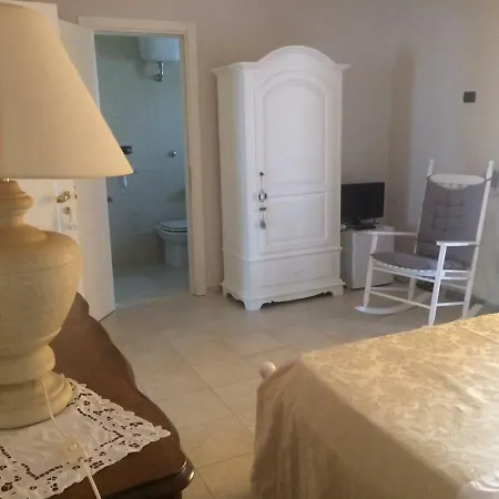 Pesciolino Rosso Oda ve Kahvaltı 3*